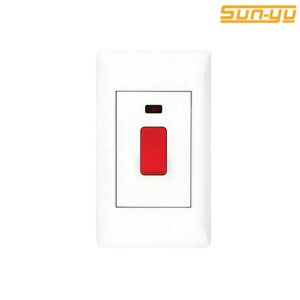 مفتاح مكيف 45 أمبير 3*3 أبيض-صن يو6 أبيض